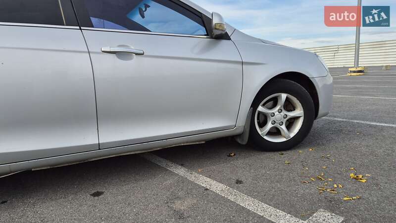 Седан Geely Emgrand 7 (EC7) 2013 в Львові фото 19 Седан Geely Emgrand 7 (EC7) 2013 в Львові