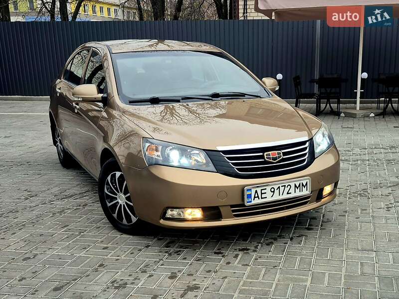 Седан Geely Emgrand 7 (EC7) 2013 в Новомосковську