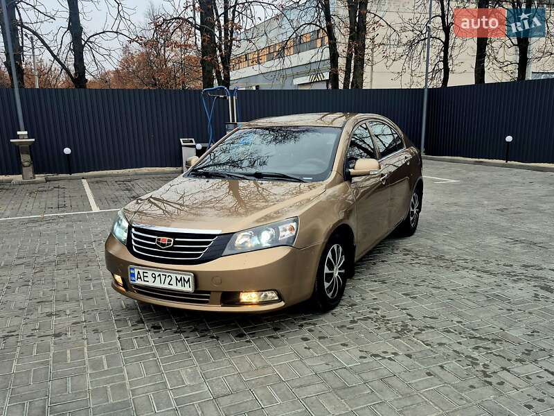 Седан Geely Emgrand 7 (EC7) 2013 в Новомосковську