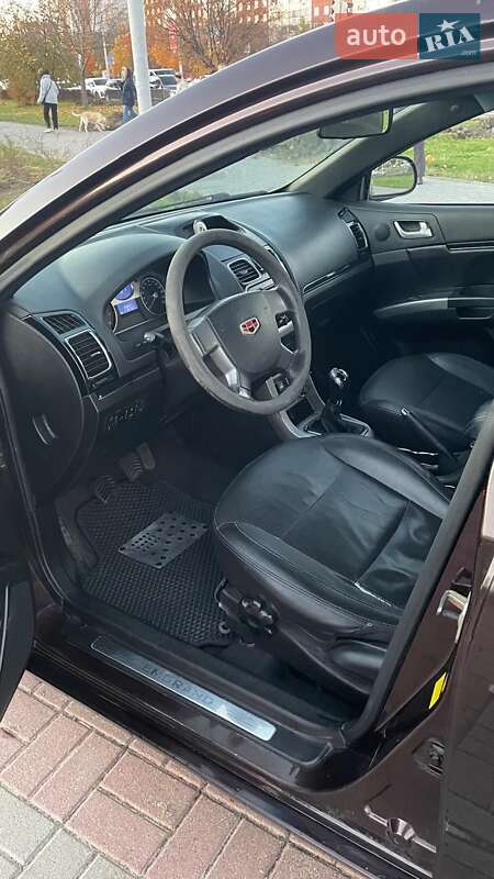 Седан Geely Emgrand 7 (EC7) 2013 в Львове