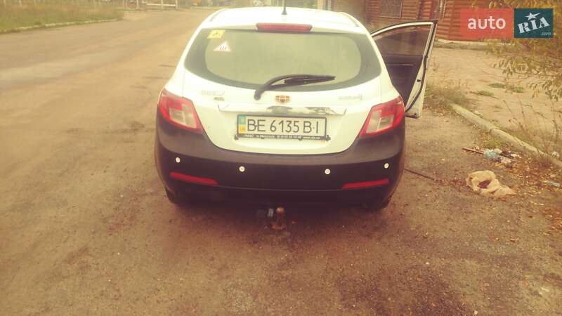 Хэтчбек Geely Emgrand 7 (EC7) 2014 в Николаеве фото 7 Хэтчбек Geely Emgrand 7 (EC7) 2014 в Николаеве