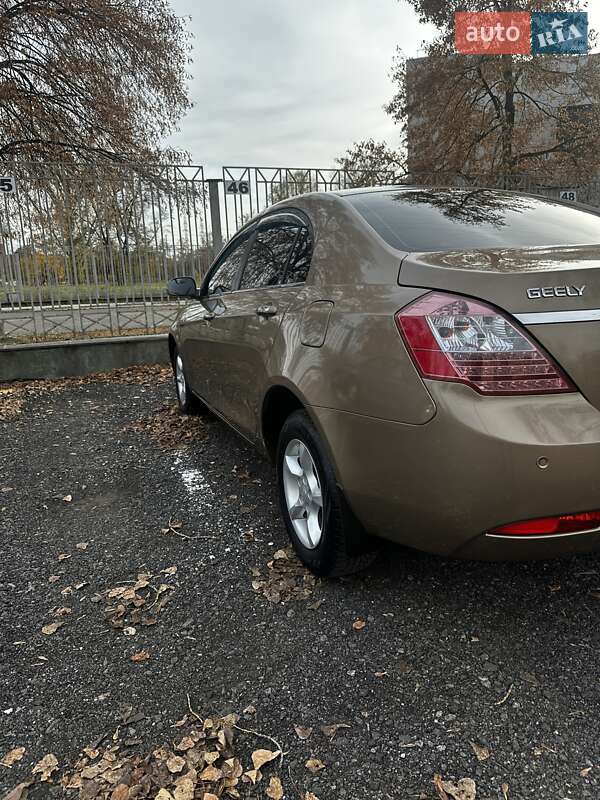 Седан Geely Emgrand 7 (EC7) 2013 в Києві