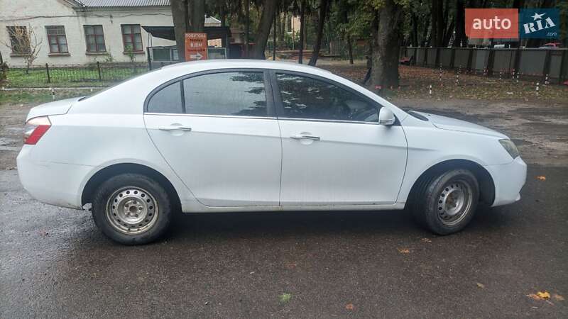 Седан Geely Emgrand 7 (EC7) 2014 в Умані