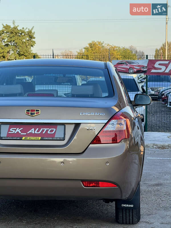 Седан Geely Emgrand 7 (EC7) 2012 в Киеве