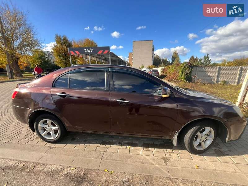 Седан Geely Emgrand 7 (EC7) 2012 в Золотоноші