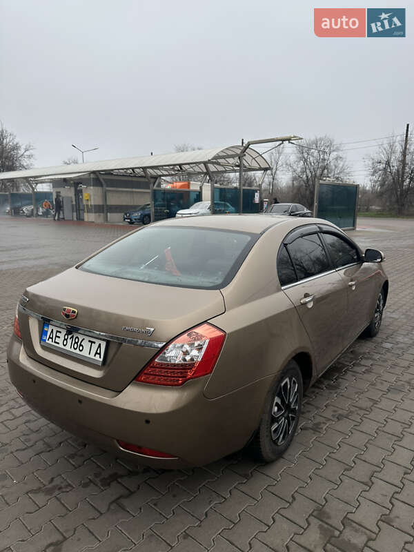 Седан Geely Emgrand 7 (EC7) 2013 в Кривому Розі