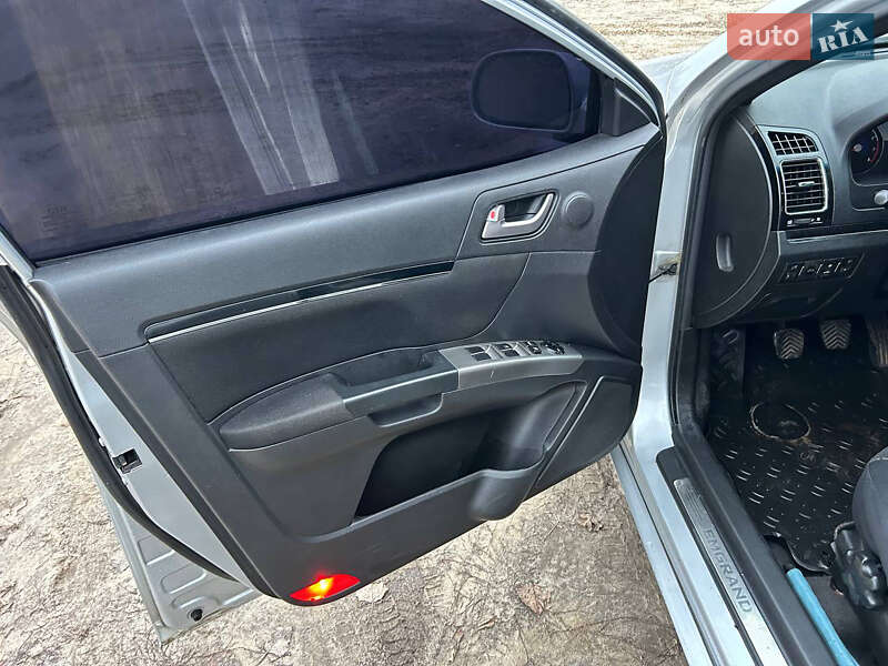 Седан Geely Emgrand 7 (EC7) 2014 в Мене фото 24 Седан Geely Emgrand 7 (EC7) 2014 в Мене