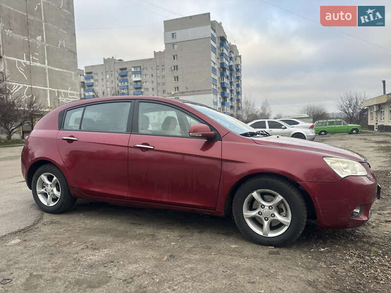 Хэтчбек Geely Emgrand 7 (EC7) 2011 в Кременчуге