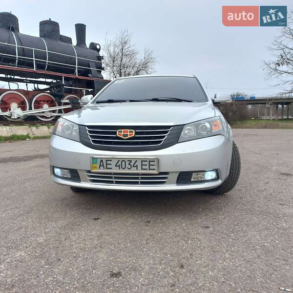 Седан Geely Emgrand 7 (EC7) 2014 в Пятихатках фото 10 Седан Geely Emgrand 7 (EC7) 2014 в Пятихатках