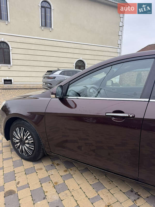 Седан Geely Emgrand 7 (EC7) 2012 в Могилев-Подольске