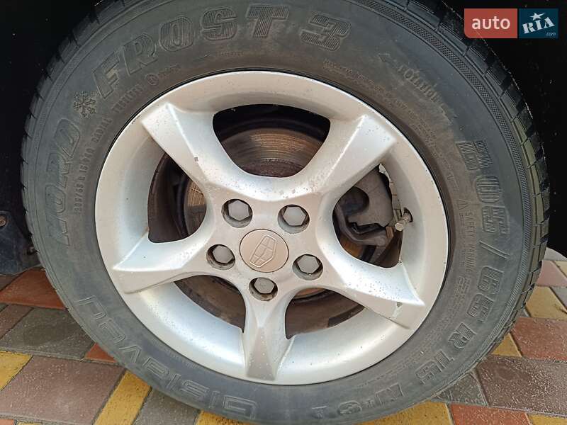 Седан Geely Emgrand 7 (EC7) 2013 в Ирпене фото 40 Седан Geely Emgrand 7 (EC7) 2013 в Ирпене