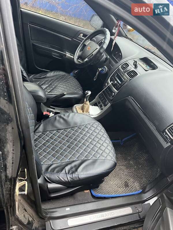 Седан Geely Emgrand 7 (EC7) 2012 в Кривом Роге