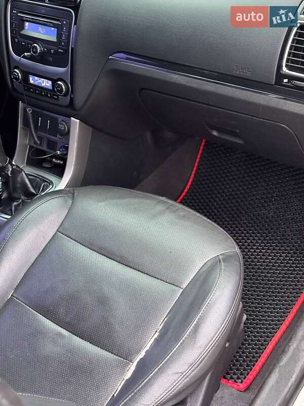 Седан Geely Emgrand 7 (EC7) 2014 в Клесовому