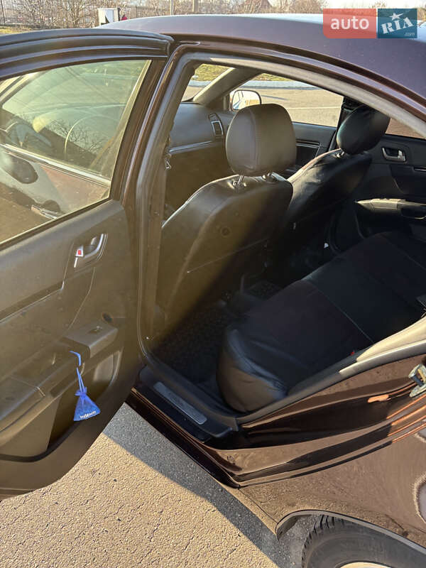 Седан Geely Emgrand 7 (EC7) 2013 в Николаеве