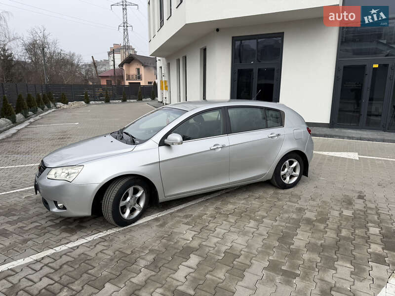 Хэтчбек Geely Emgrand 7 (EC7) 2014 в Ивано-Франковске