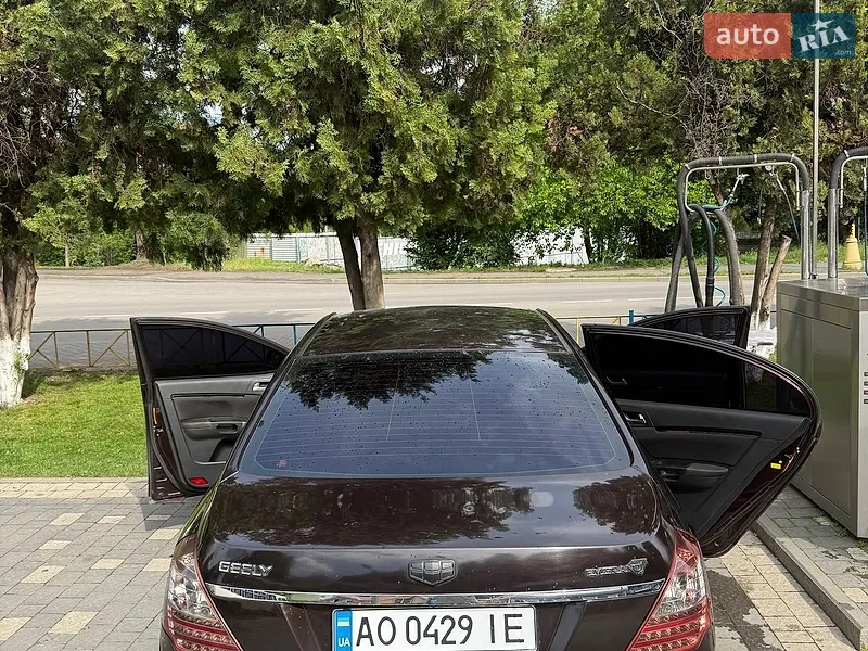 Geely Emgrand 7 (EC7) 2013