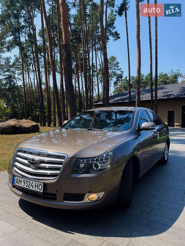 Седан Geely Emgrand 8 (EC8) 2014 в 