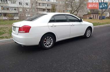 Седан Geely Emgrand 8 (EC8) 2014 в 
