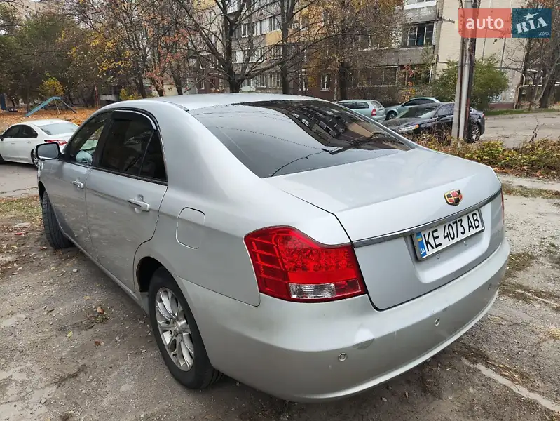 Geely Emgrand 2014