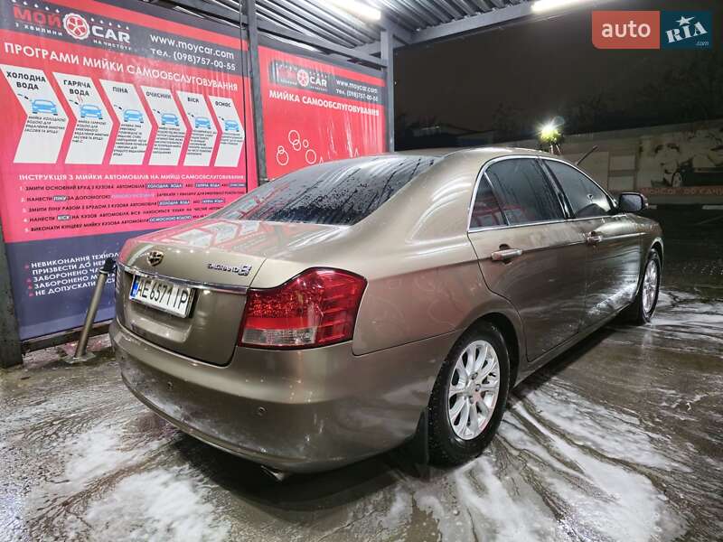 Седан Geely Emgrand 8 (EC8) 2014 в Киеве
