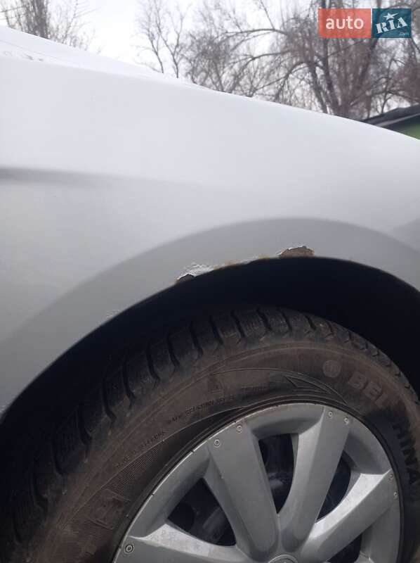 Седан Geely Emgrand 8 (EC8) 2014 в Кривом Роге