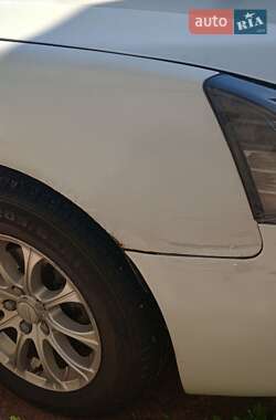 Седан Geely Emgrand 8 (EC8) 2014 в 