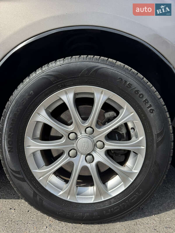 Седан Geely Emgrand 8 (EC8) 2014 в Белой Церкви