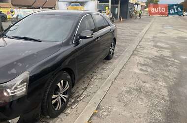 Седан Geely Emgrand 8 (EC8) 2013 в 