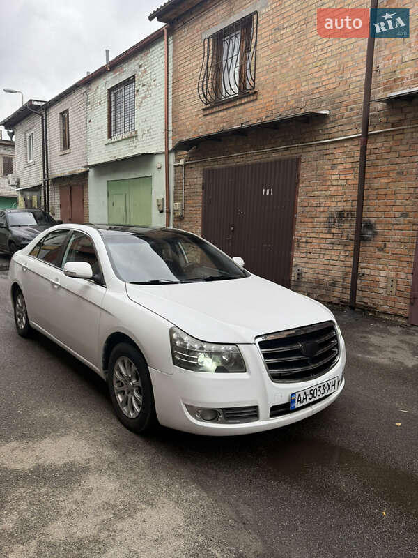 Седан Geely Emgrand 8 (EC8) 2014 в Києві