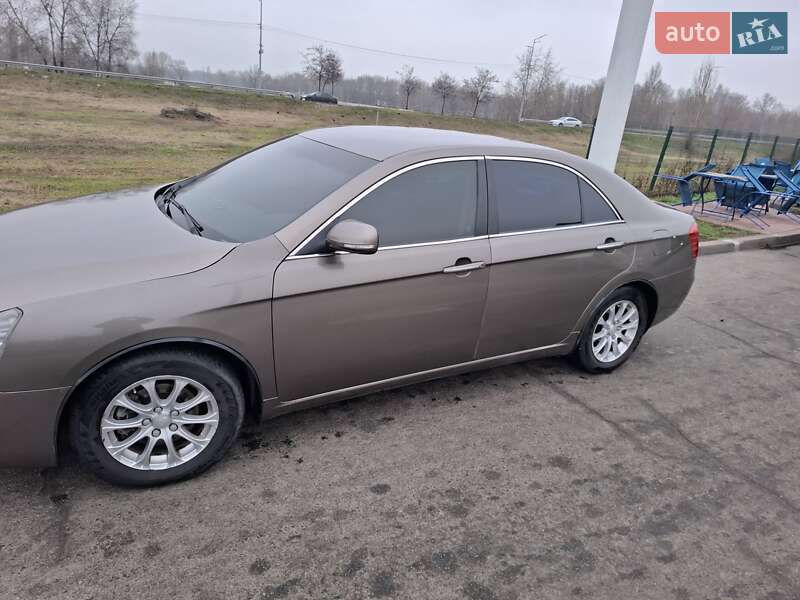 Седан Geely Emgrand 8 (EC8) 2014 в Києві