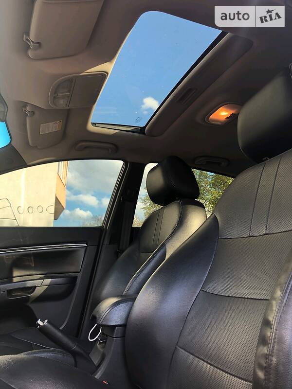 Хетчбек Geely Emgrand EC7-RV 2012 в Києві