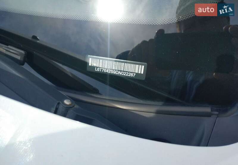 Хетчбек Geely Emgrand EC7-RV 2013 в Запоріжжі