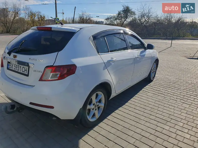 Хэтчбек Geely Emgrand EC7-RV 2012 в 