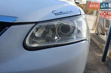 Хэтчбек Geely Emgrand EC7-RV 2012 в 