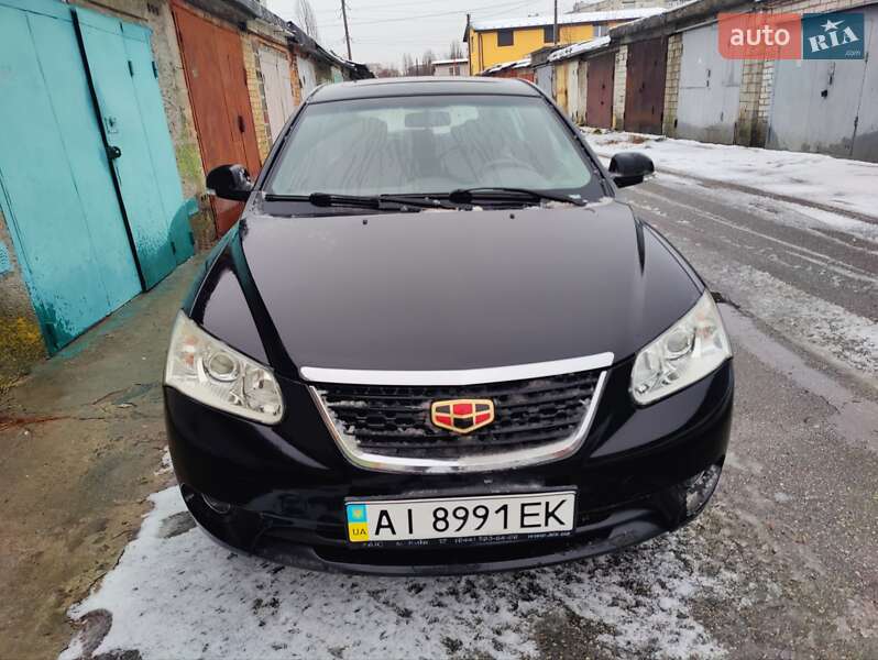 Хетчбек Geely Emgrand EC7-RV 2014 в 