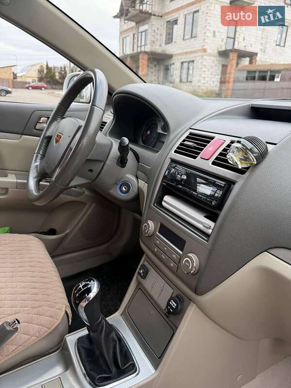 Хэтчбек Geely Emgrand EC7-RV 2012 в Борисполе