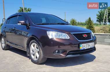 Хэтчбек Geely Emgrand EC7-RV 2014 в 