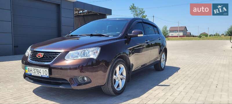 Хэтчбек Geely Emgrand EC7-RV 2014 в 