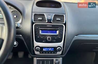 Хэтчбек Geely Emgrand EC7-RV 2013 в 