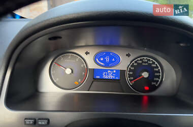 Хетчбек Geely Emgrand EC7-RV 2012 в 
