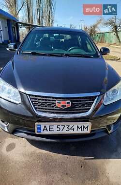 Хэтчбек Geely Emgrand EC7-RV 2013 в 