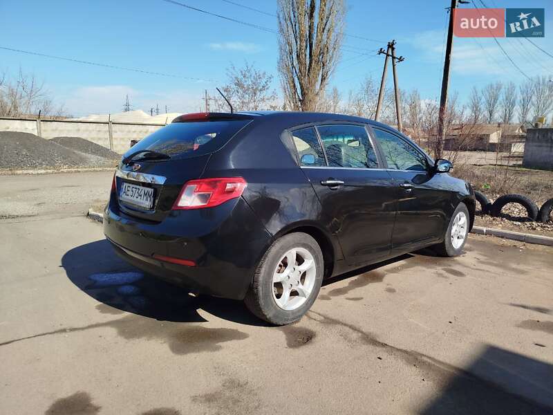 Хетчбек Geely Emgrand EC7-RV 2013 в Кривому Розі