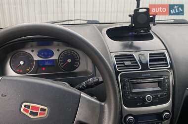 Хэтчбек Geely Emgrand EC7-RV 2014 в 