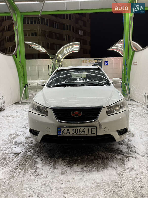 Geely Emgrand EC7-RV 2015