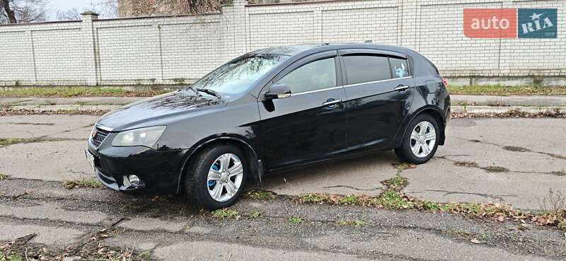 Хэтчбек Geely Emgrand EC7-RV 2012 в Черкассах фото 4 Хэтчбек Geely Emgrand EC7-RV 2012 в Черкассах