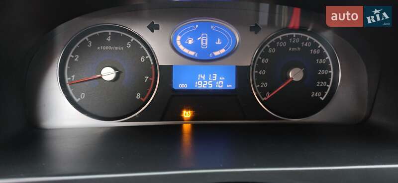 Хэтчбек Geely Emgrand EC7-RV 2012 в Черкассах фото 21 Хэтчбек Geely Emgrand EC7-RV 2012 в Черкассах