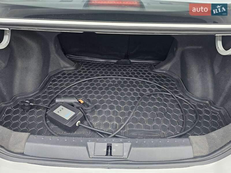 Седан Geely Emgrand EV253 2016 в Днепре фото 10 Седан Geely Emgrand EV253 2016 в Днепре