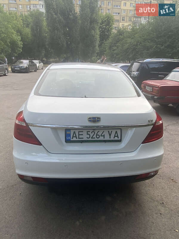 Седан Geely Emgrand EV300 2017 в Днепре