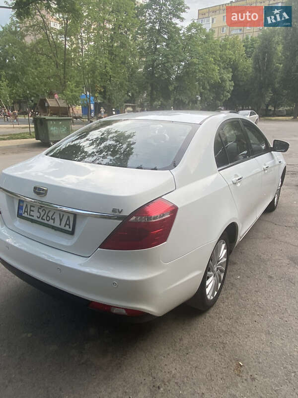 Седан Geely Emgrand EV300 2017 в Днепре