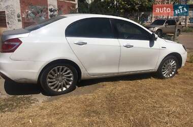 Седан Geely Emgrand EV300 2017 в 